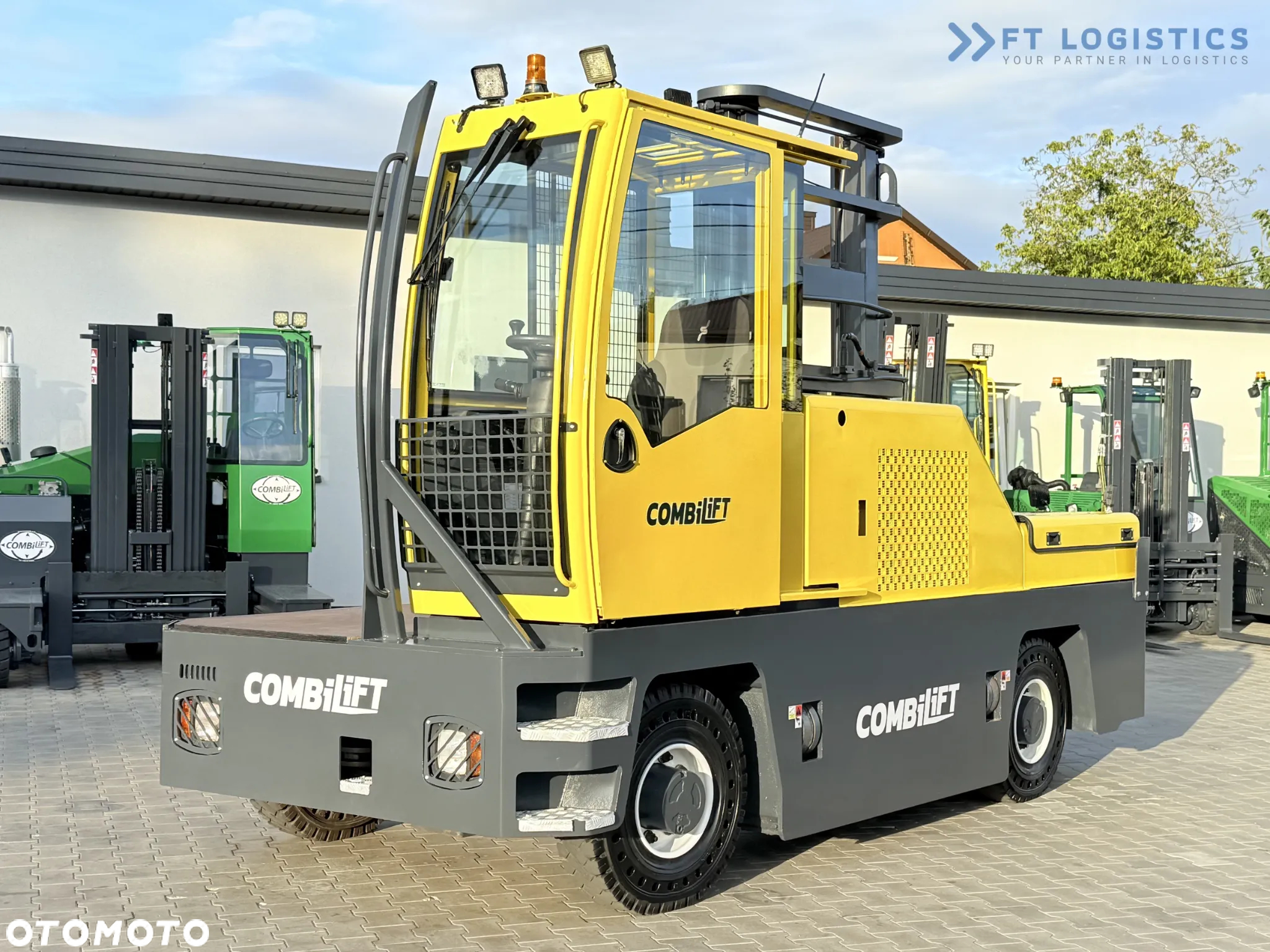 Combilift WÓZEK BOCZNY / C5000FSL / DIESEL / DUPLEX 4100MM /JEDYNE 2573 MOTOGODZIN / PEŁNA KABINA / STAN IDEALNY / NOWE OPONY / Szeroka oferta wózków czterokierunkowych i bocznych, dopasowanych do różnorodnych potrzeb i zastosowań - 3
