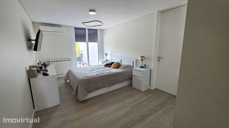 Apartamento t4 centro da cidade terraço e piscina - Grande imagem: 5/10