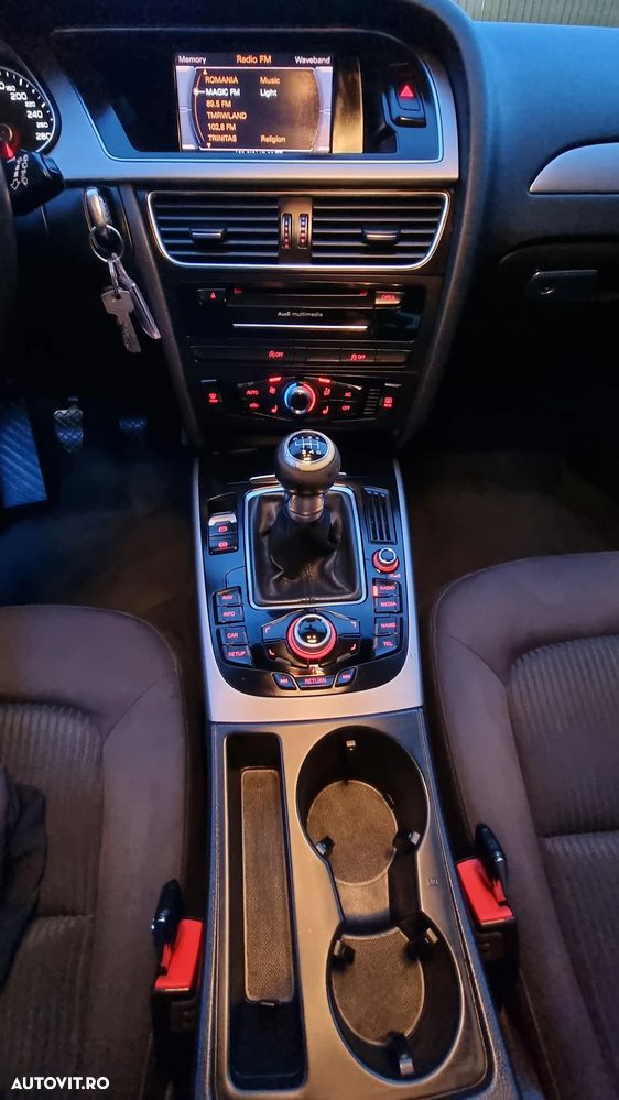 Audi A4 Avant 2.0 TDI quattro - 10