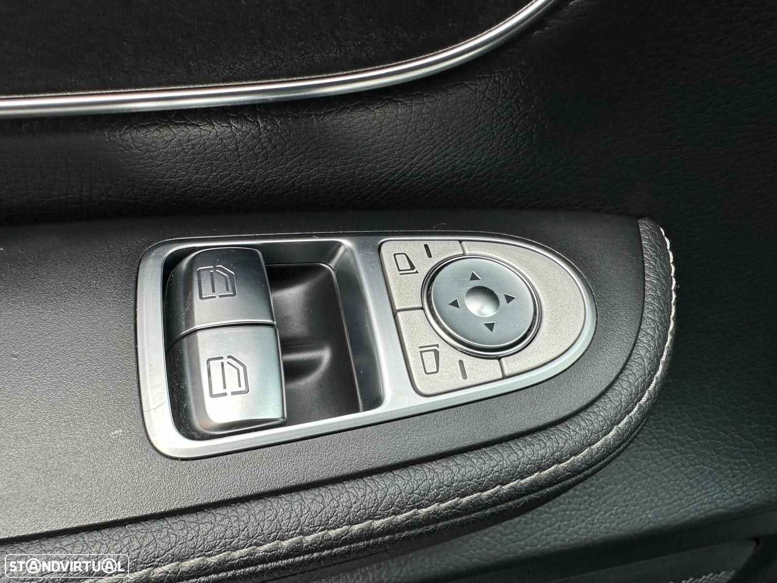 Mercedes-Benz V 300 d Longo Avantgarde - 32