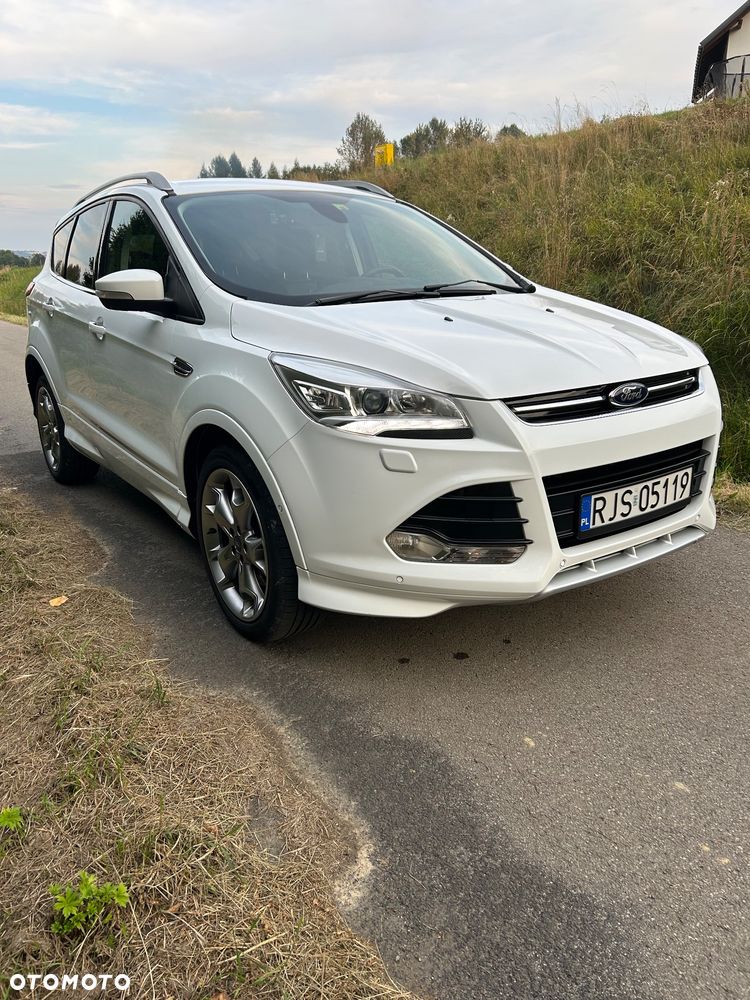 Ford Kuga - 1