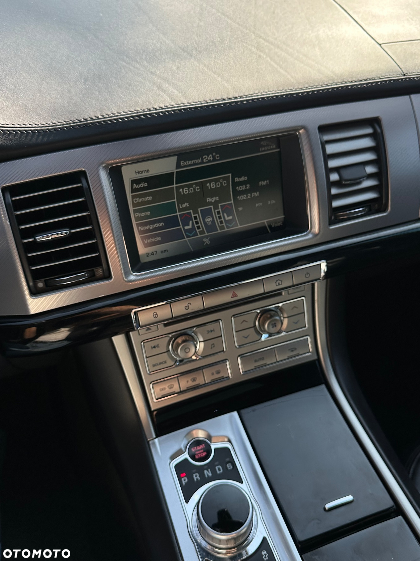 Jaguar XF 3.0 V6 D S Portfolio - 12