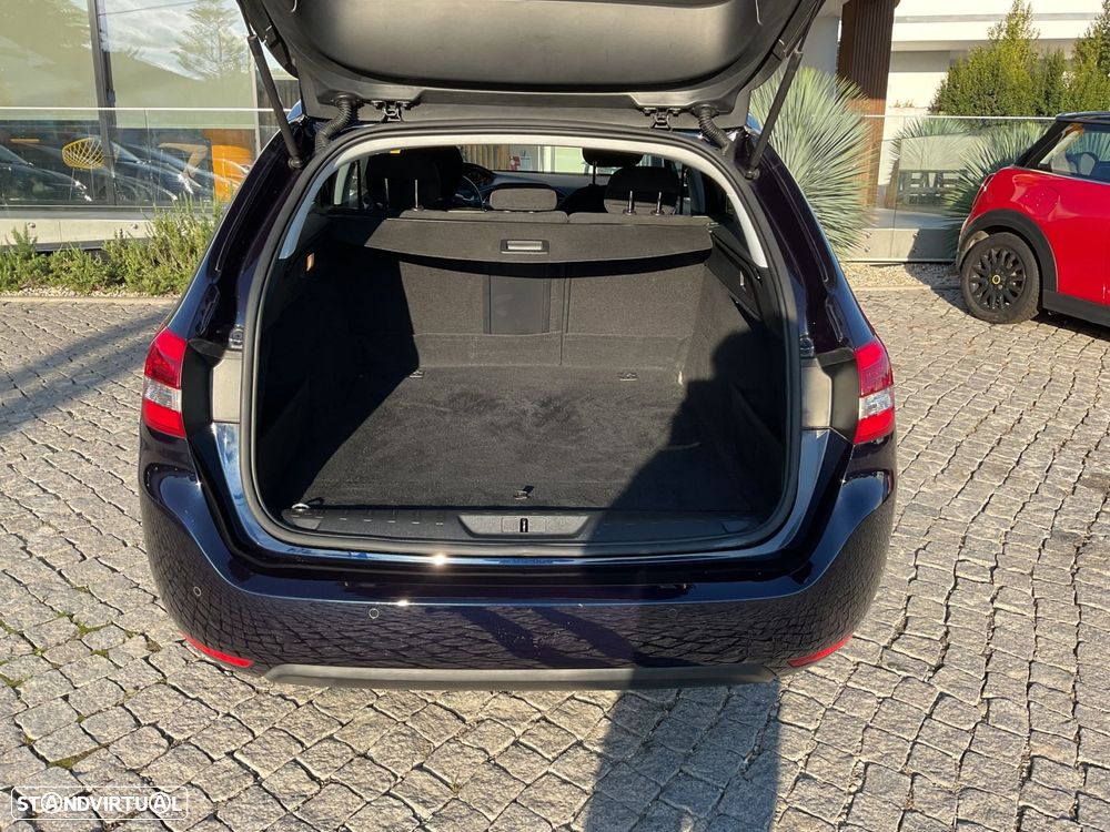 Peugeot 308 SW 1.5 BlueHDi Style - 15