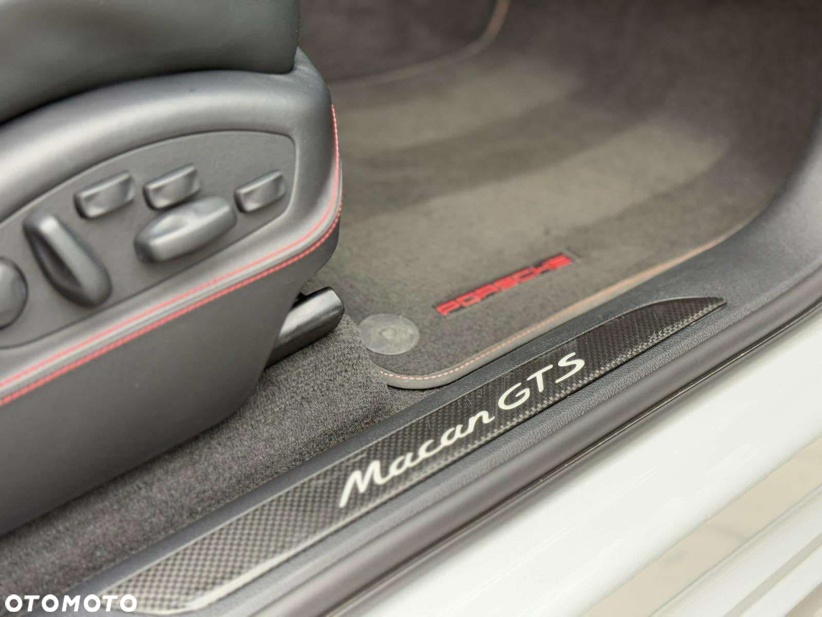 Porsche Macan GTS - 16