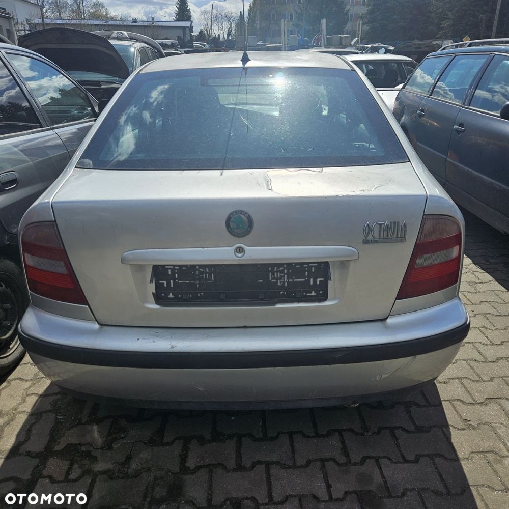 Skoda Octavia (1999r) 1,6 B 74 kW / 100 KM - 3