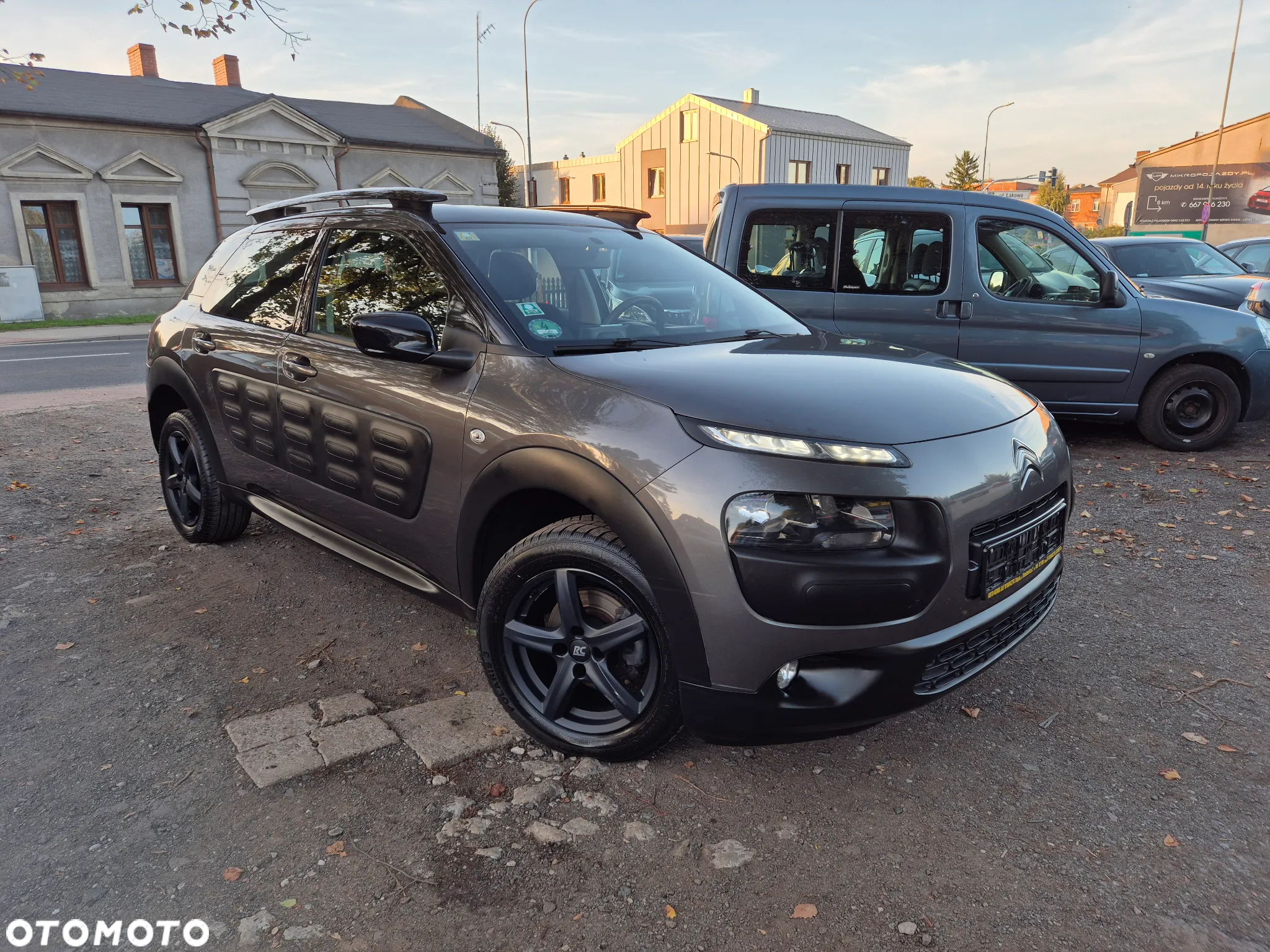Citroën C4 Cactus BlueHDi 100 Stop&Start Feel - 2