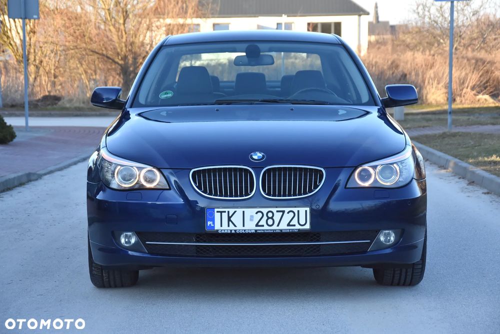 BMW Seria 5 523i Edition Exclusive - 3