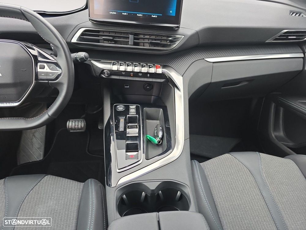 Peugeot 5008 1.2 PureTech Allure Pack EAT8 - 11
