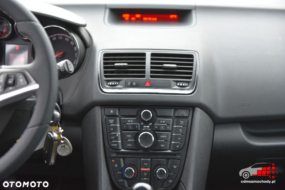 Opel Meriva - 22
