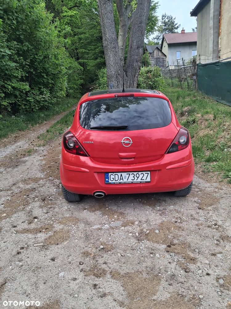 Opel Corsa 1.2 16V Cosmo - 5