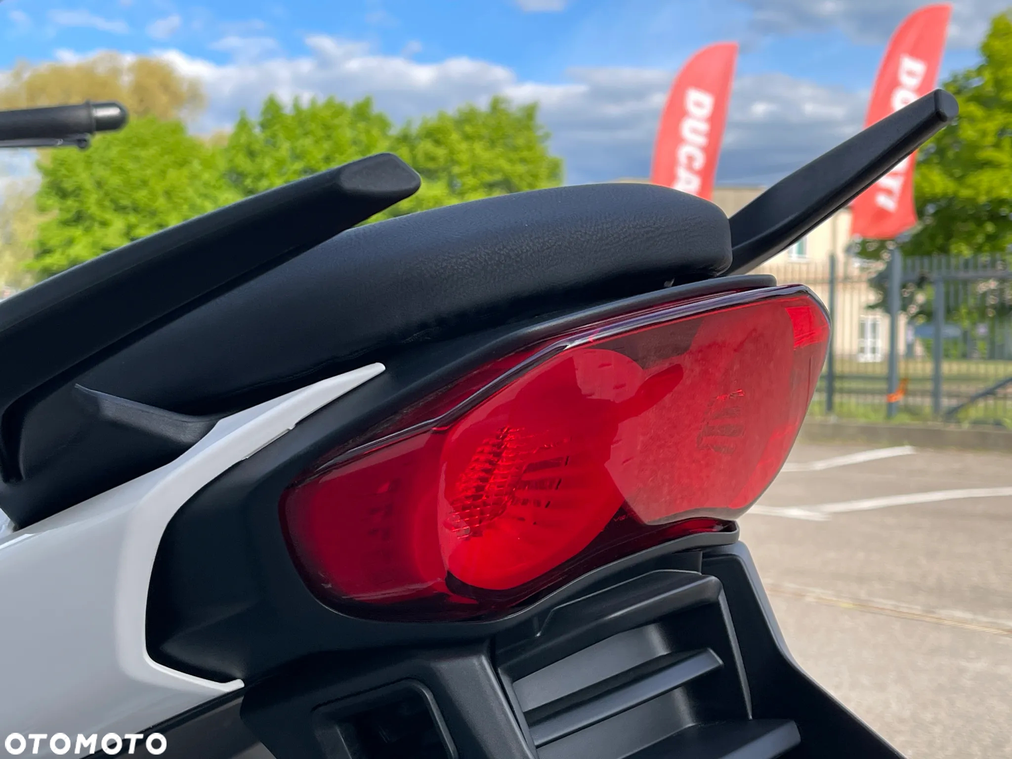 Moto Guzzi V100 Mandello - 17
