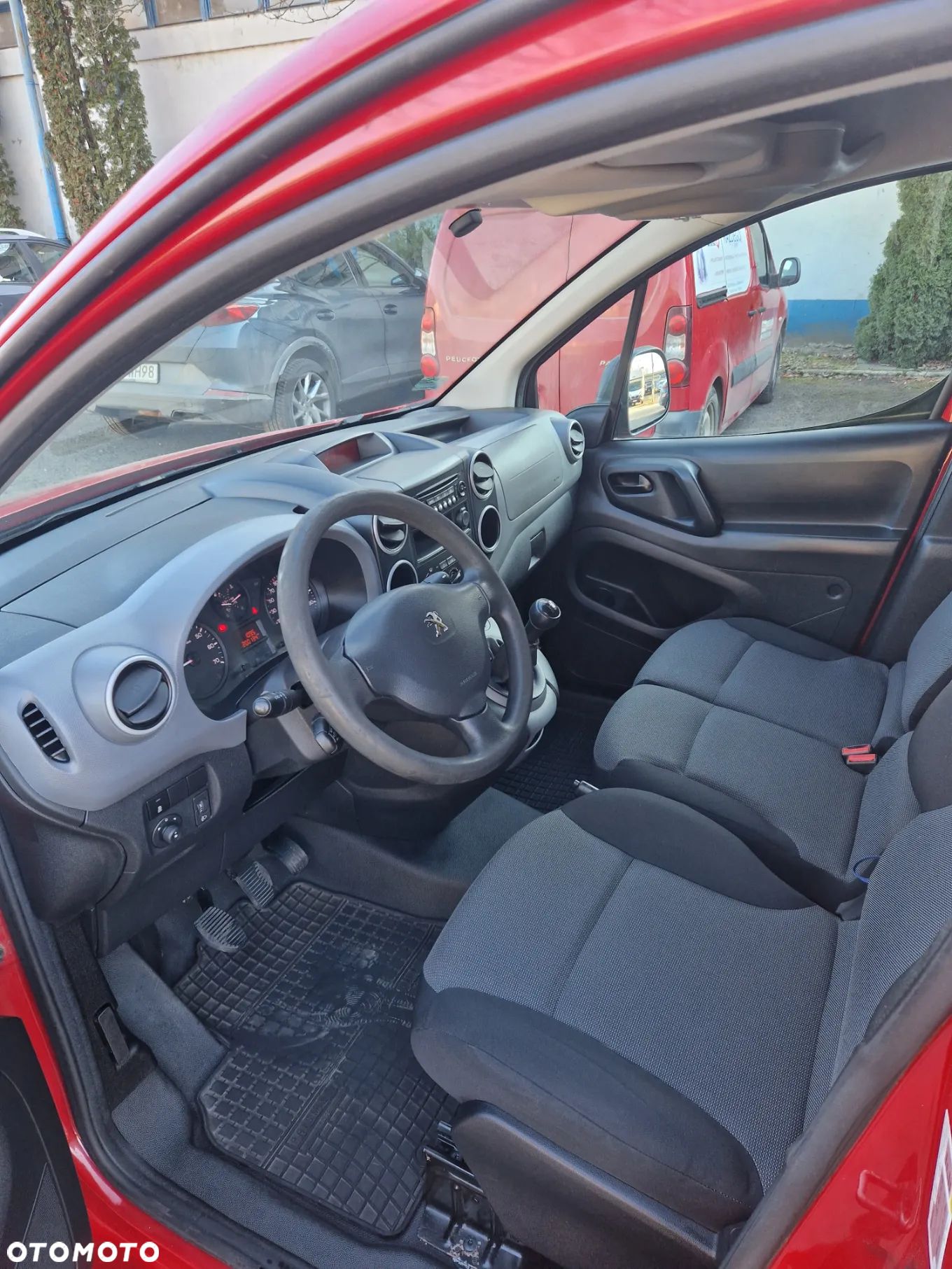Peugeot Partner 1.6 BlueHDi Active - 1