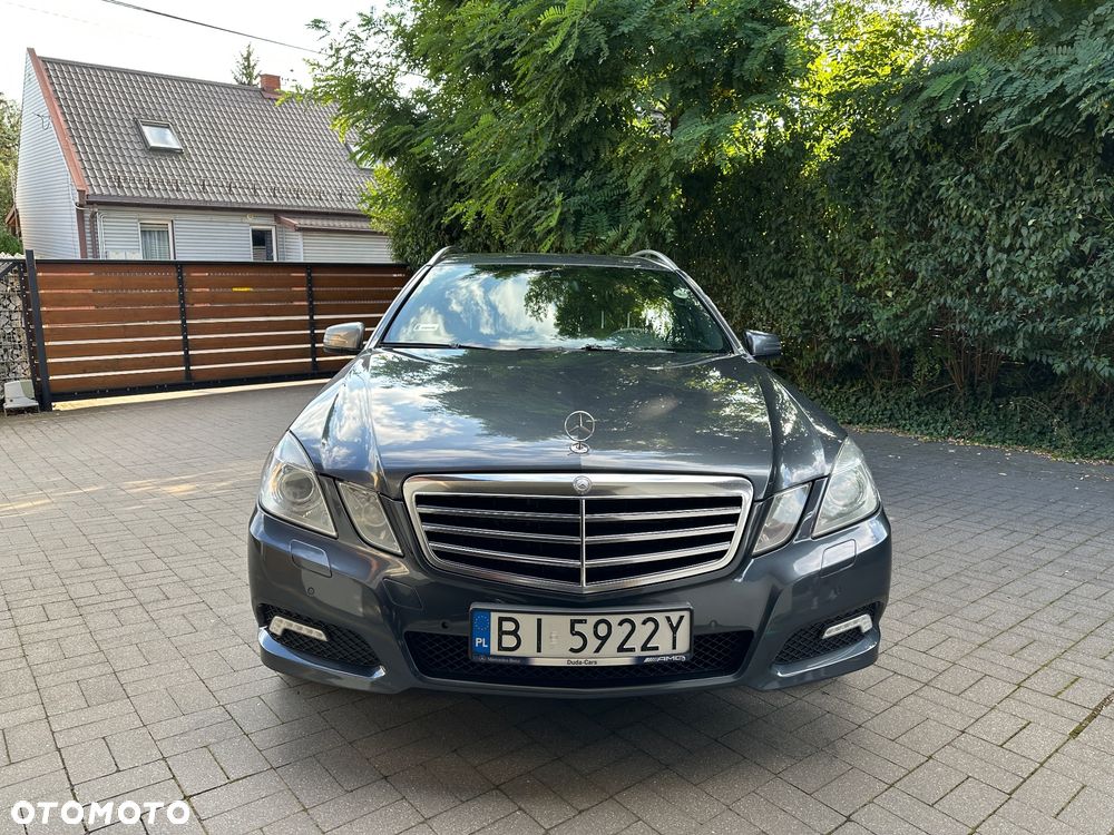 Mercedes-Benz Klasa E 350 CDI DPF BlueEFFICIENCY 7G-TRONIC Avantgarde - 12