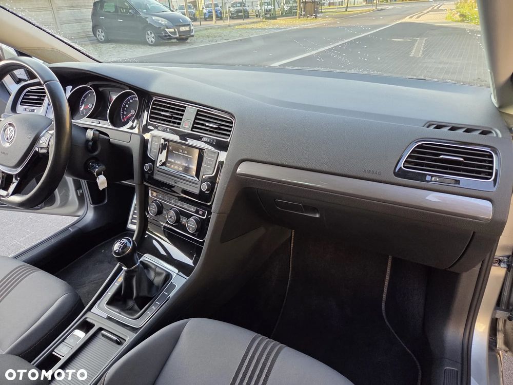 Volkswagen Golf 1.4 TSI BlueMotion Technology Allstar - 15