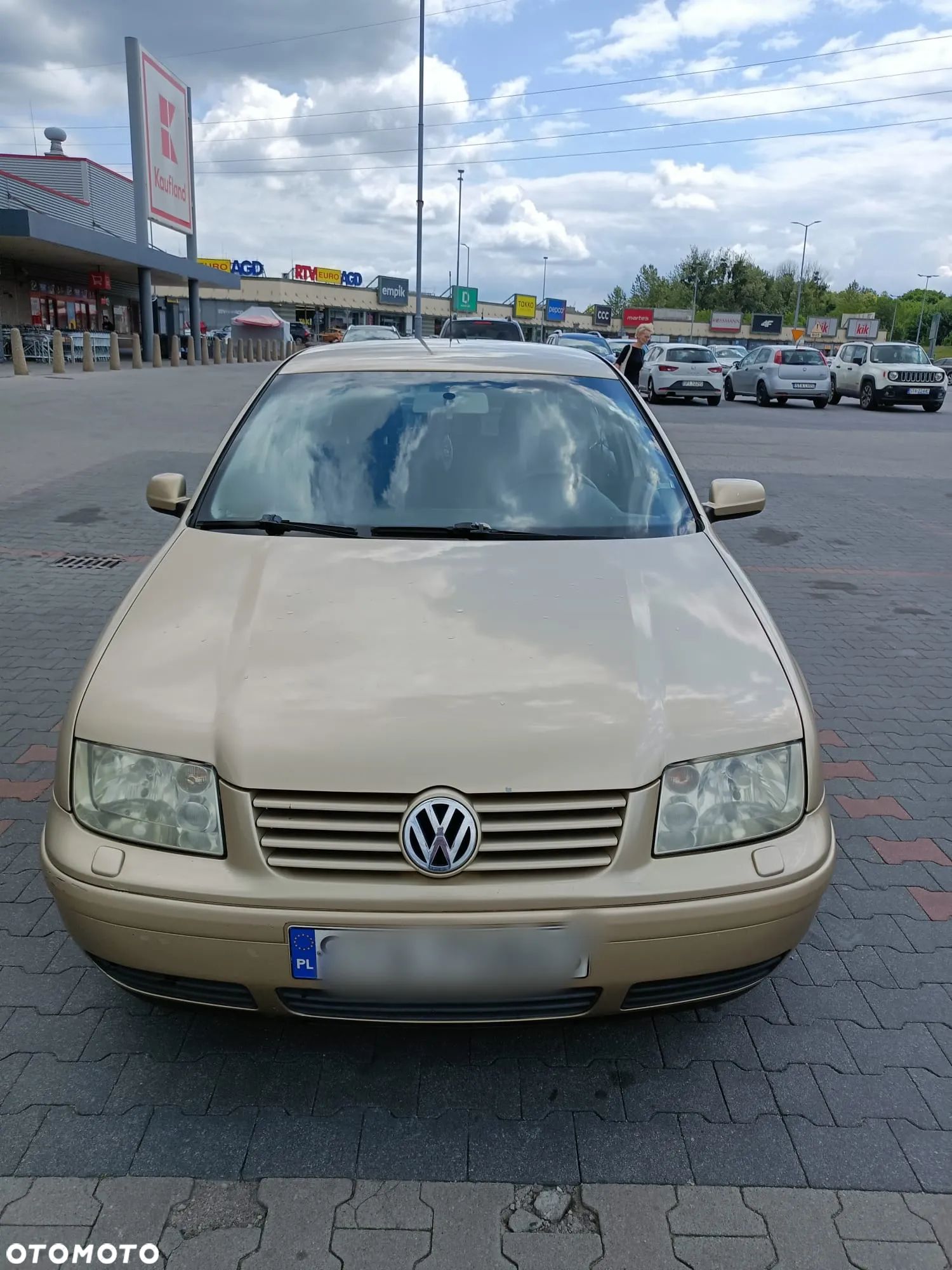 Volkswagen Bora - 1