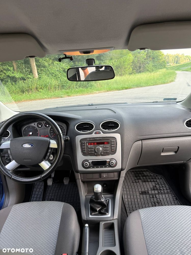 Ford Focus 1.8 TDCi Ambiente - 10