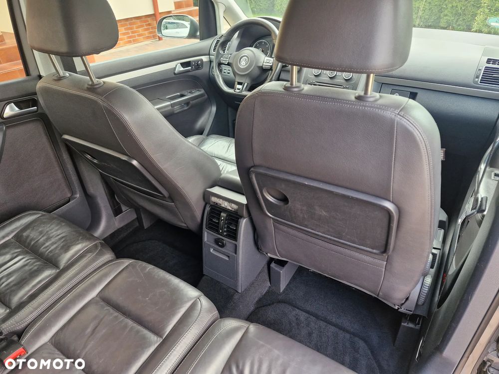 Volkswagen Touran 2.0 TDI DPF DSG R-Line Edition - 15