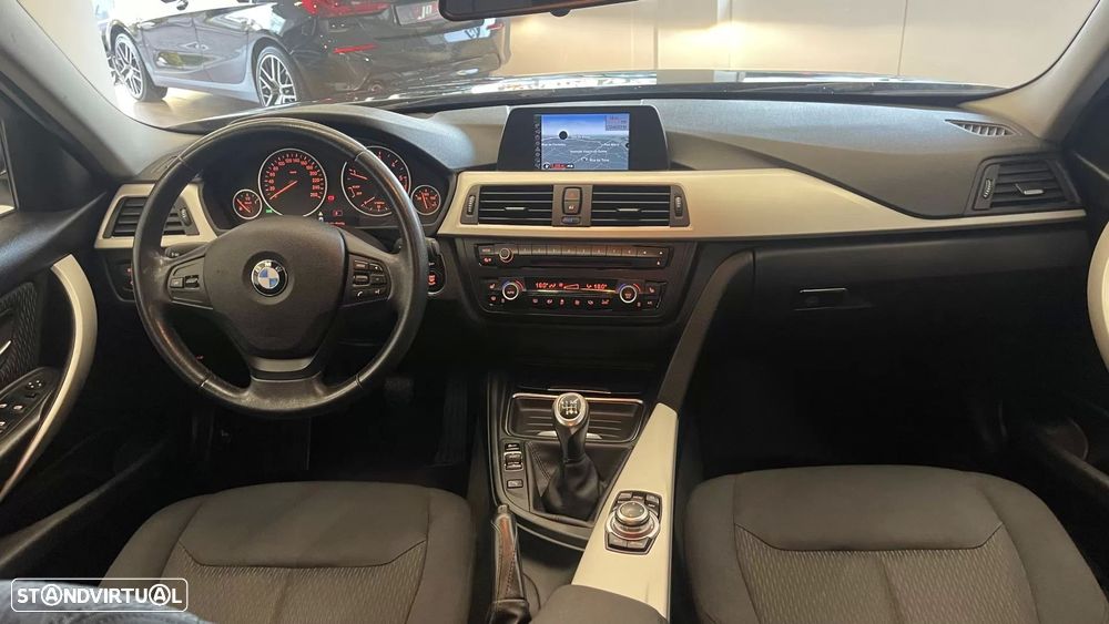 BMW 318 d Touring Line Modern - 19