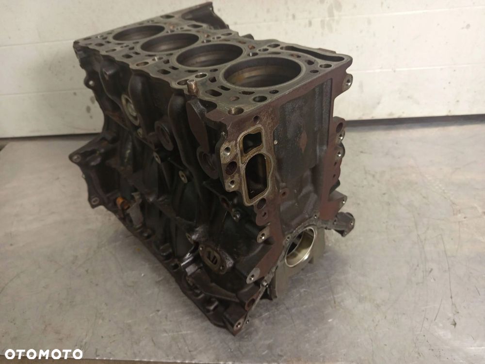 Blok silnika Waki Mercedes-Benz Sprinter W906 GLE 2.2 CDI R6510111401 - 11