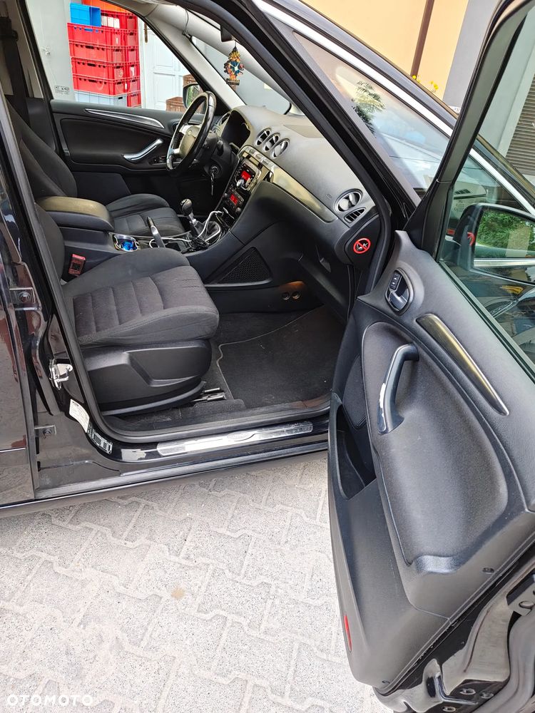 Ford S-Max 2.0 TDCi DPF Titanium - 15