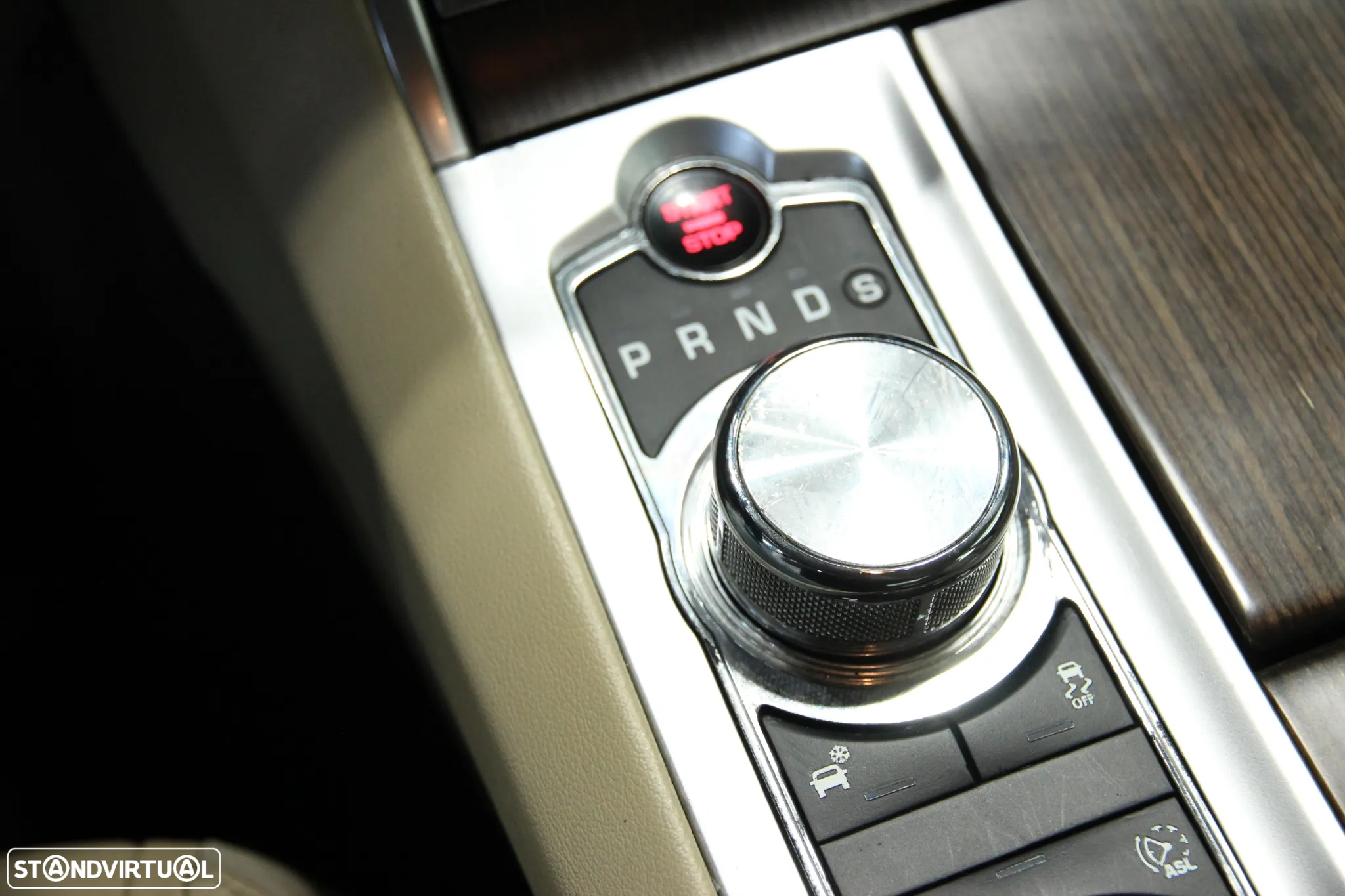 Jaguar XF 2.2 D Luxury - 15