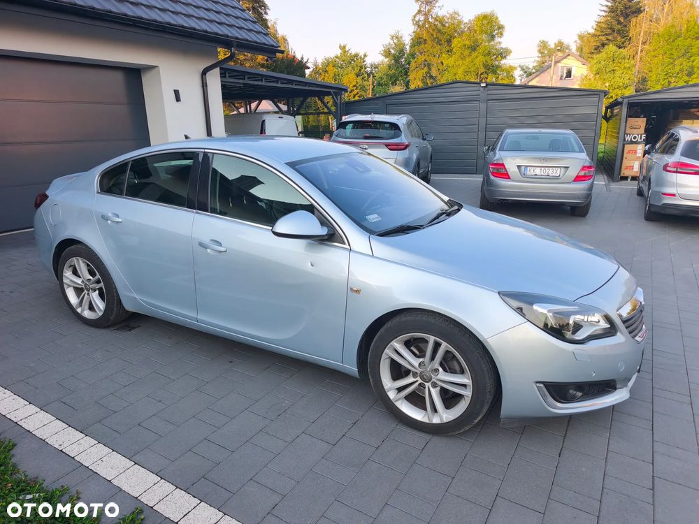 Opel Insignia 1.6 T Cosmo - 9