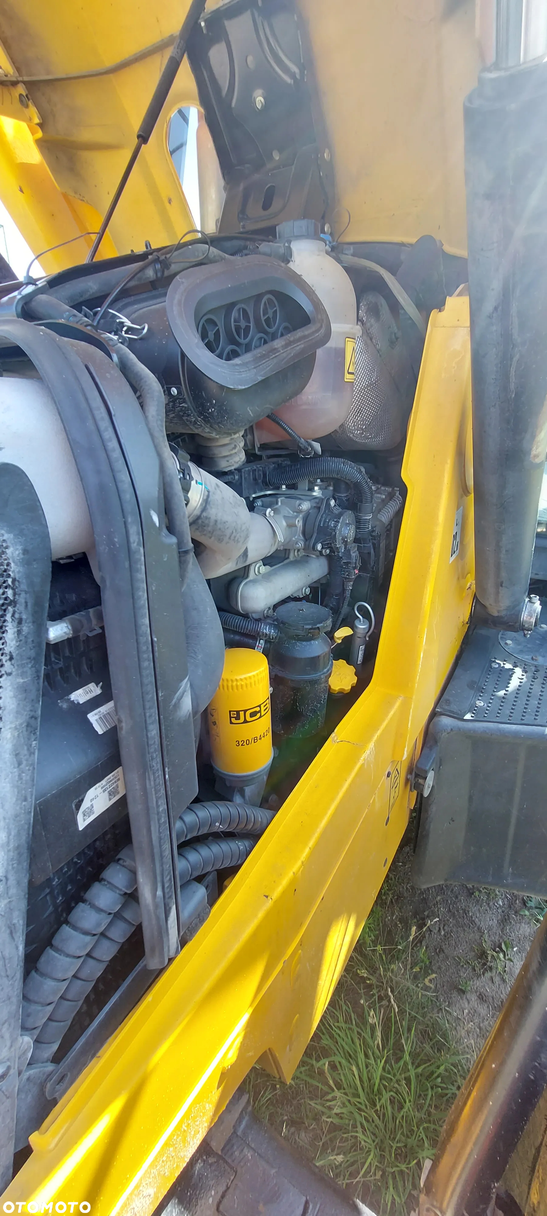 JCB 4CX  PLUS - 9