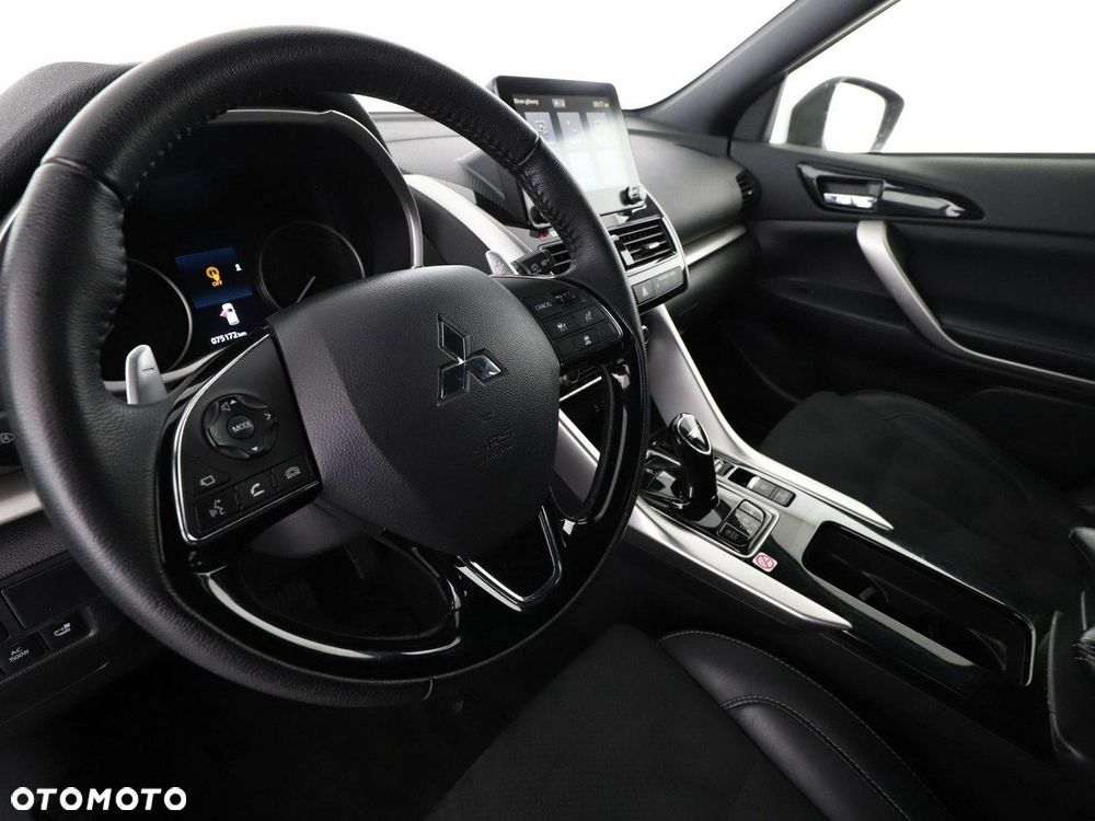 Mitsubishi Eclipse Cross - 14