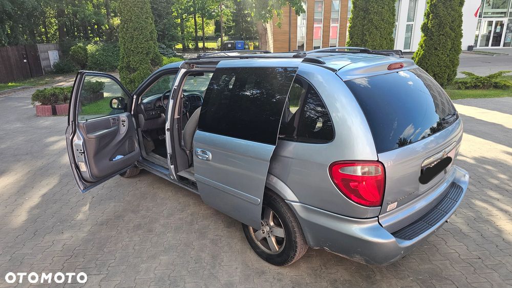 Dodge Grand Caravan - 20