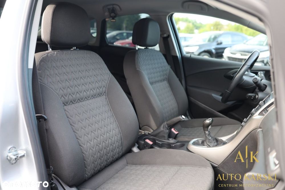 Opel Astra - 39