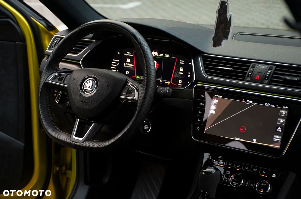 Skoda Superb 2.0 TDI DSG Sportline - 7
