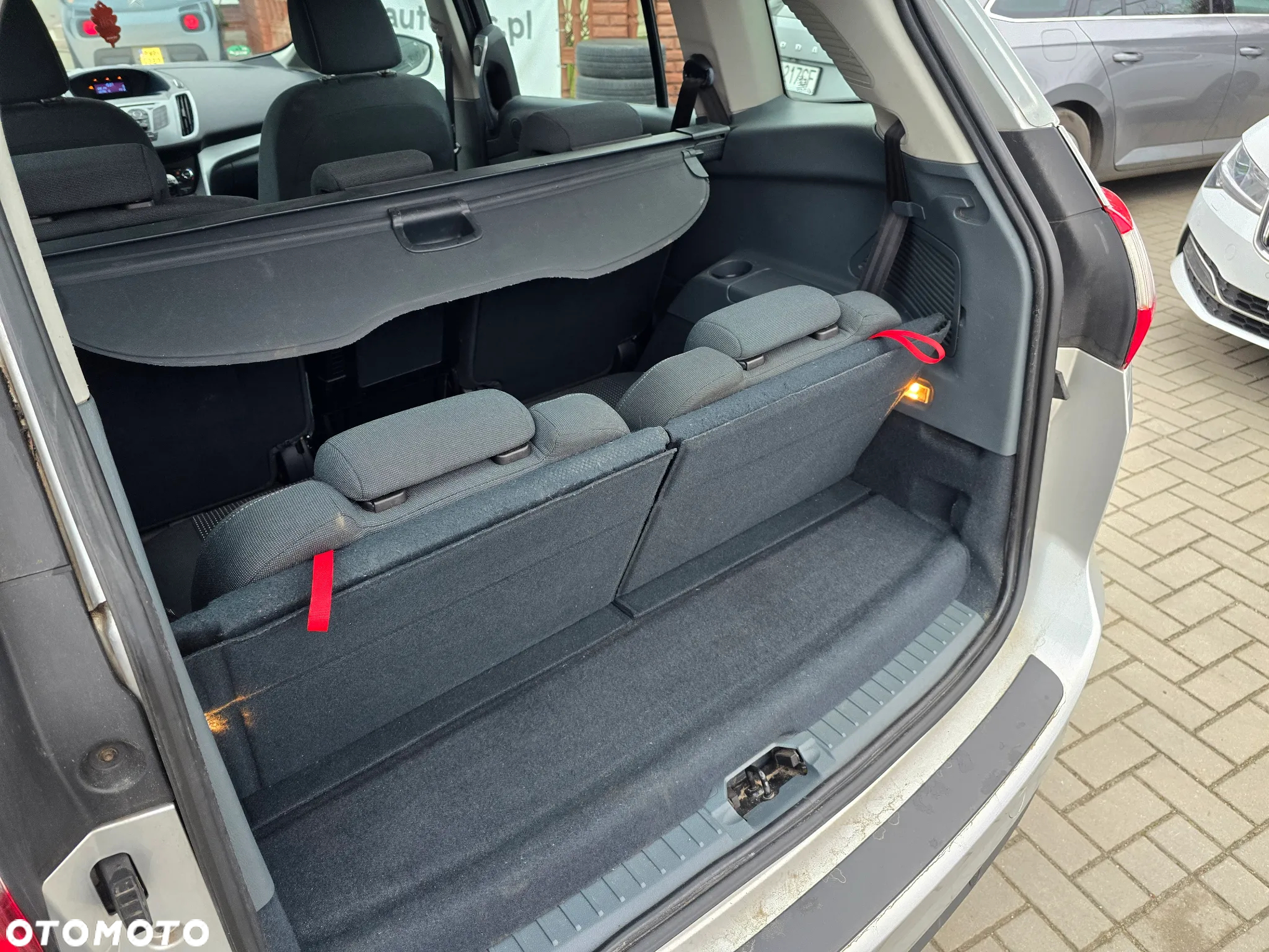 Ford Grand C-MAX - 18