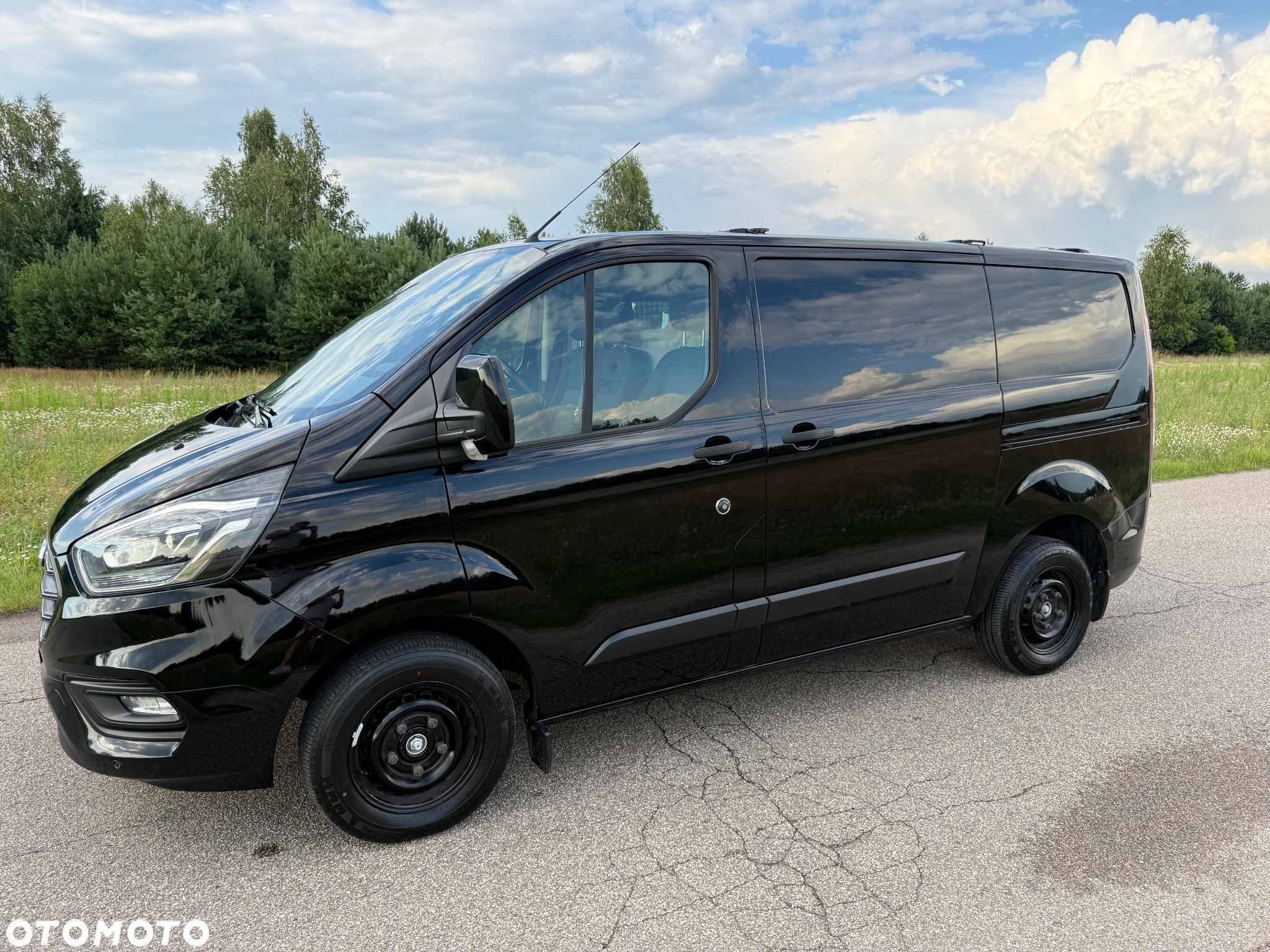 Ford Transit Custom - 11
