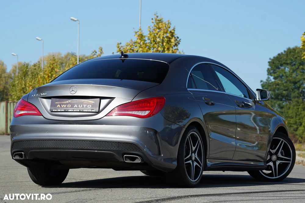 Mercedes-Benz CLA ver-200-cdi-d-7g--dct-amg-line - 3