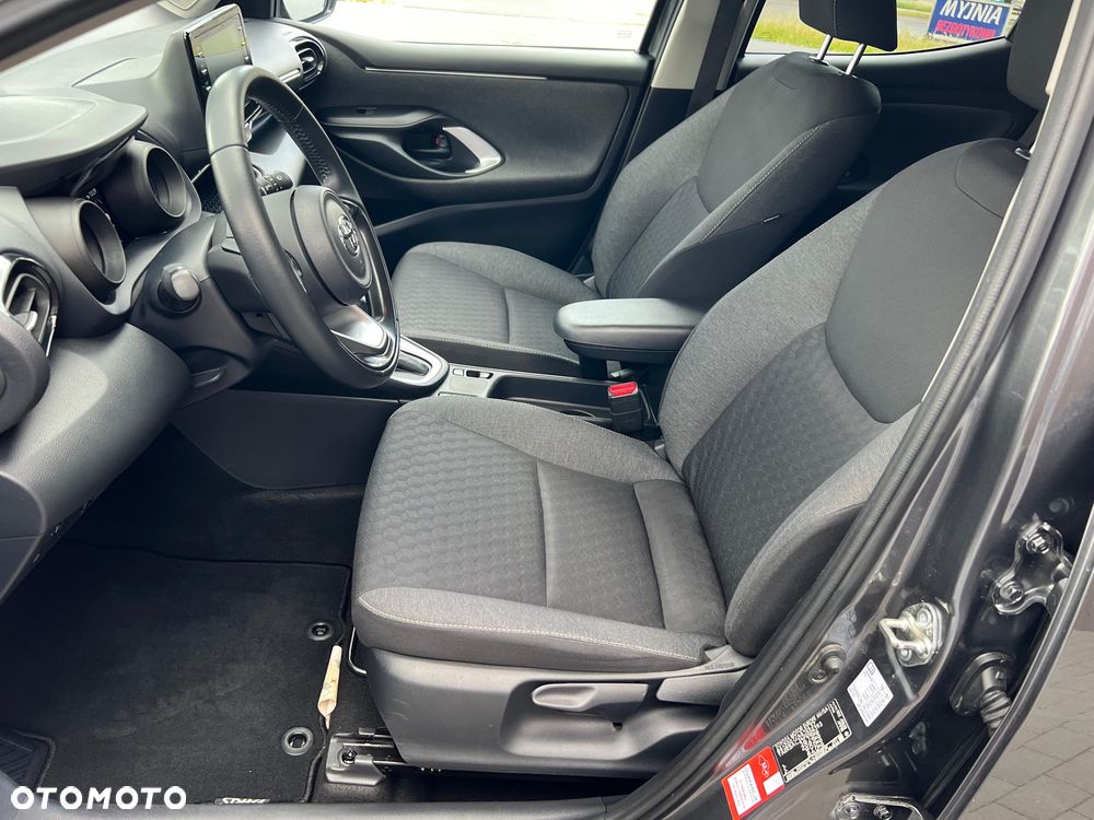 Toyota Yaris 1.5 VVT-i Style - 11