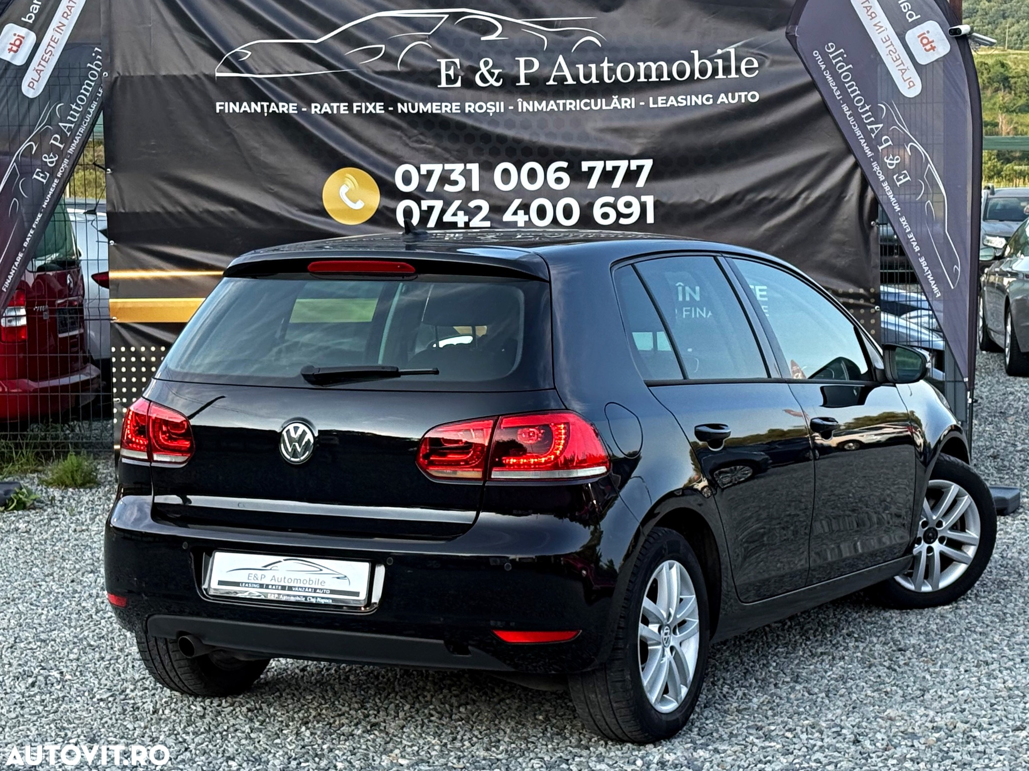Volkswagen Golf 1.6 TDI BlueMotion Technology DPF Comfortline - 12