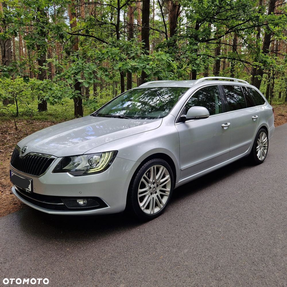 Skoda Superb 2.0 TSI Elegance DSG - 3