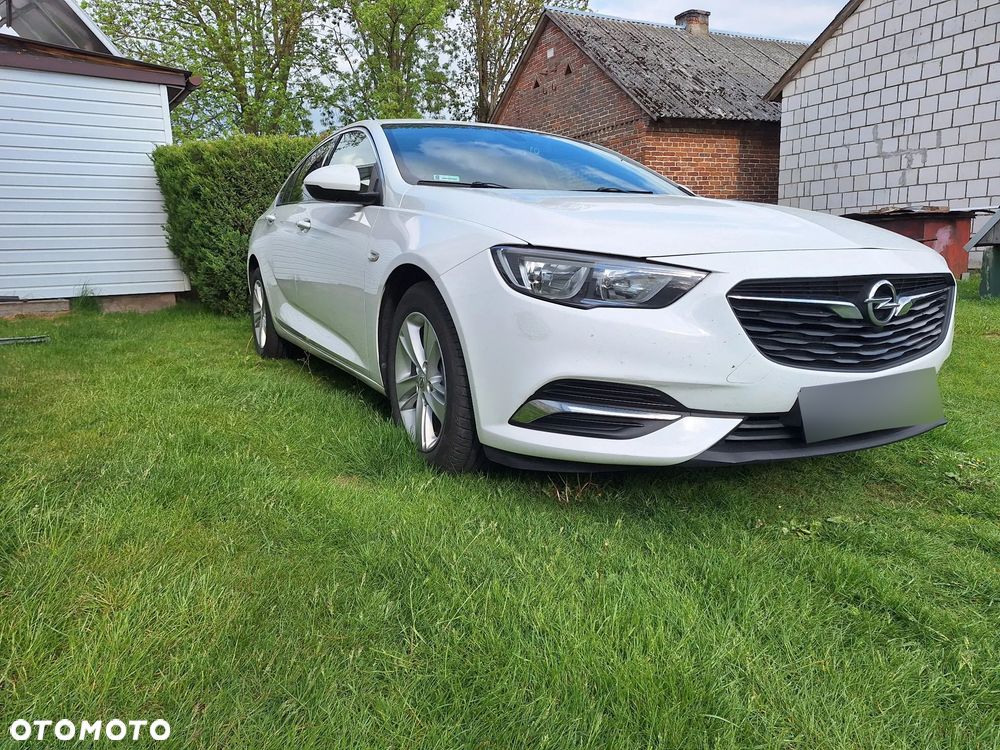 Opel Insignia - 10