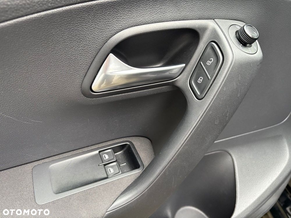 Volkswagen Polo - 18