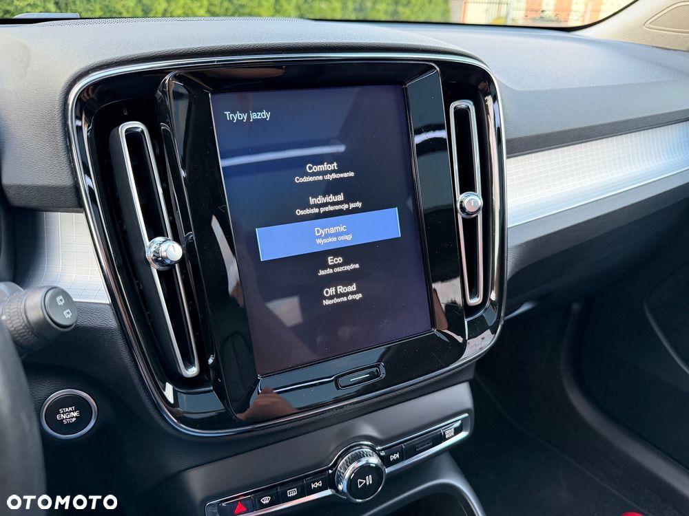 Volvo XC 40 D3 Momentum - 36
