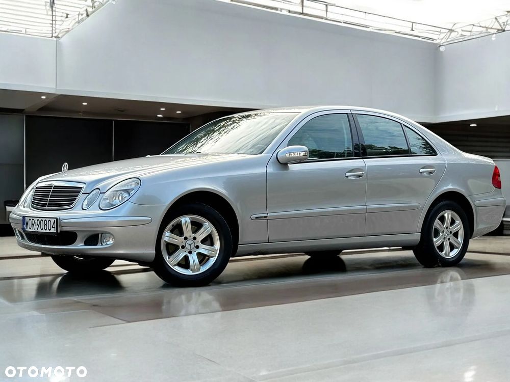 Mercedes-Benz Klasa E 240 Classic - 7