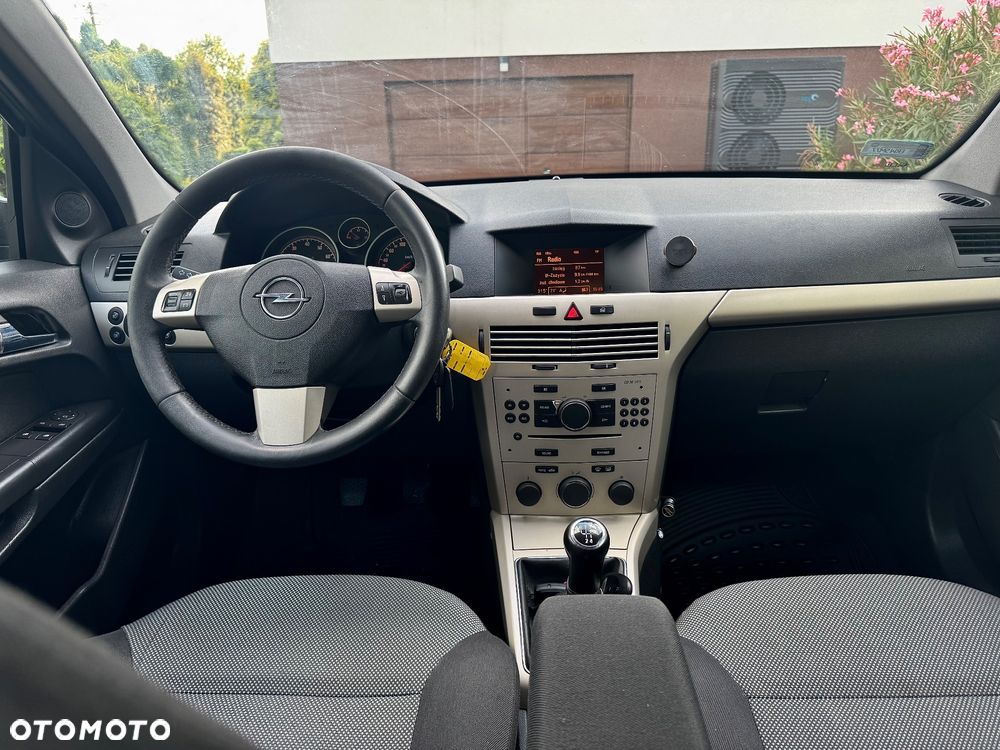 Opel Astra 1.6 Active - 12