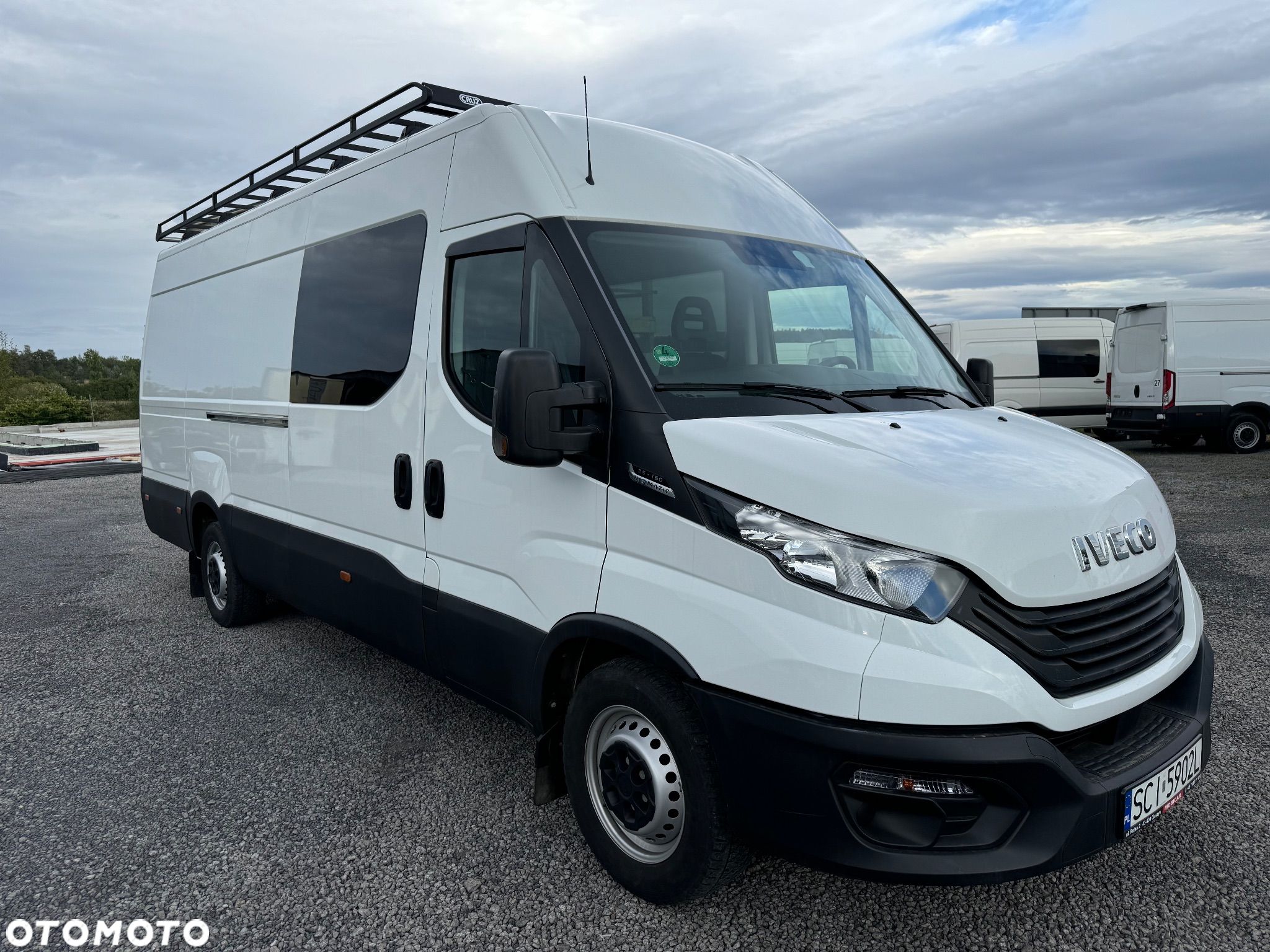 Iveco Daily Brygadówka 7 os Kamera Bagażnik GWARNACJA - 1