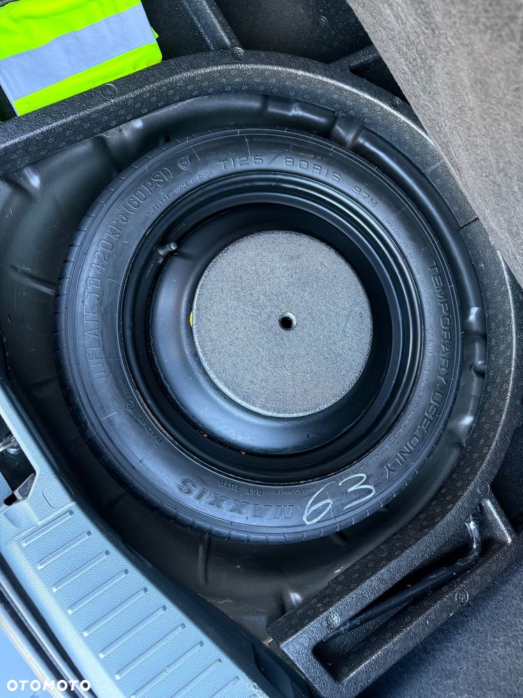 Ford C-MAX 1.6 TDCi Start-Stop-System Champions Edition - 23