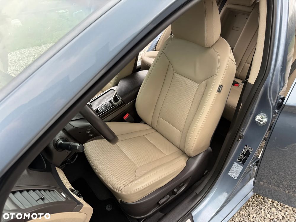 Hyundai i40 Kombi 1.7 CRDi Premium - 23
