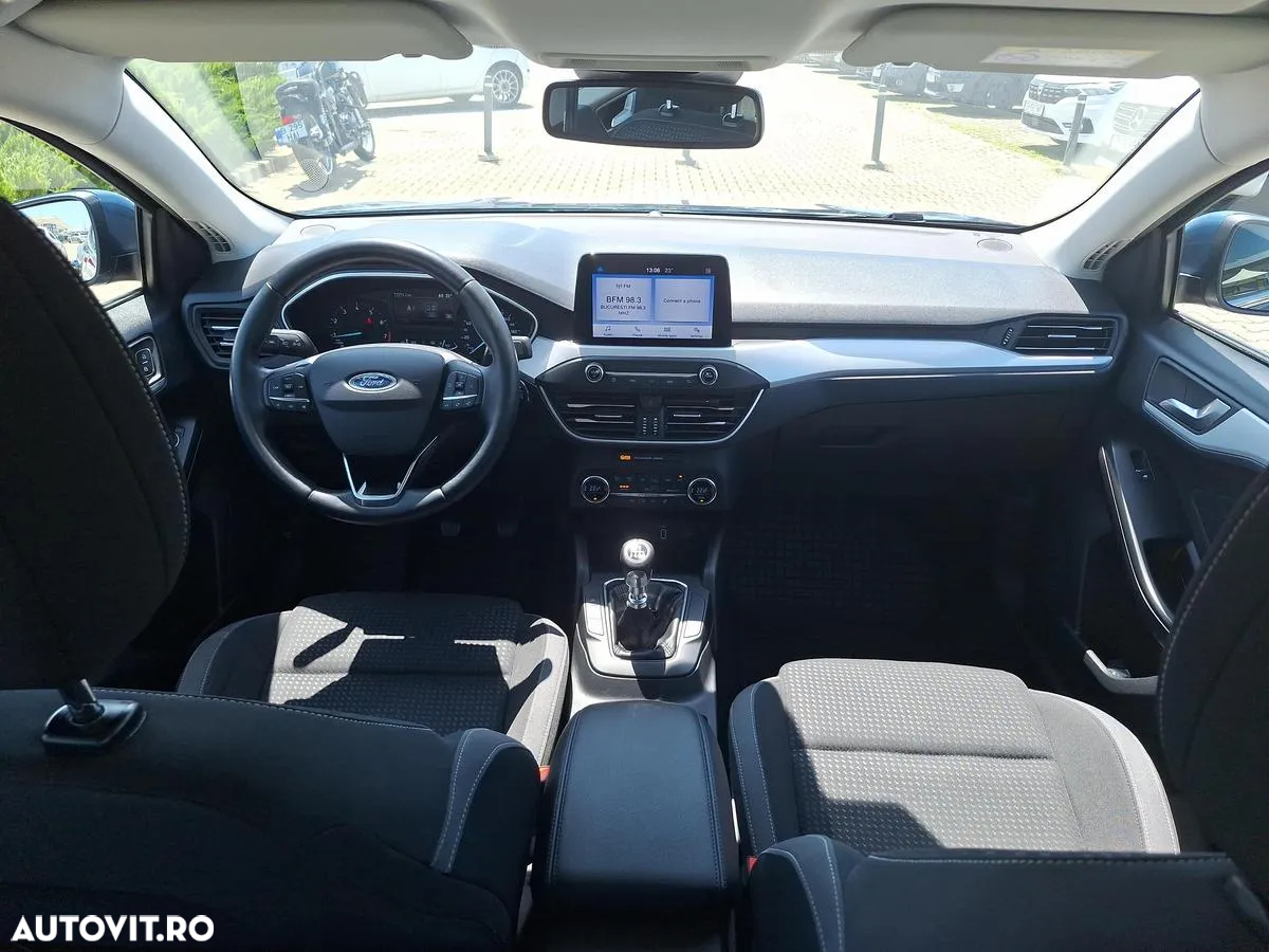 Ford Focus 1.0 EcoBoost Connected - 11