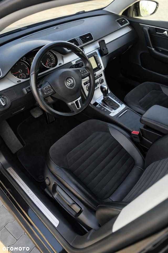 Volkswagen Passat - 7