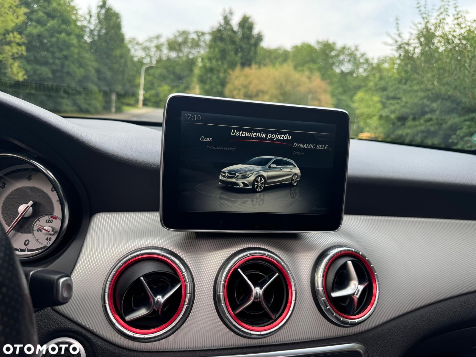 Mercedes-Benz CLA Shooting Brake 220 d 4Matic 7G-DCT - 18