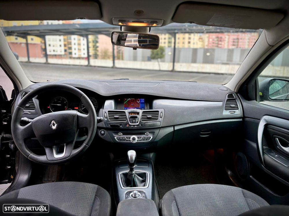 Renault Laguna Break 1.5 dCi Confort - 13