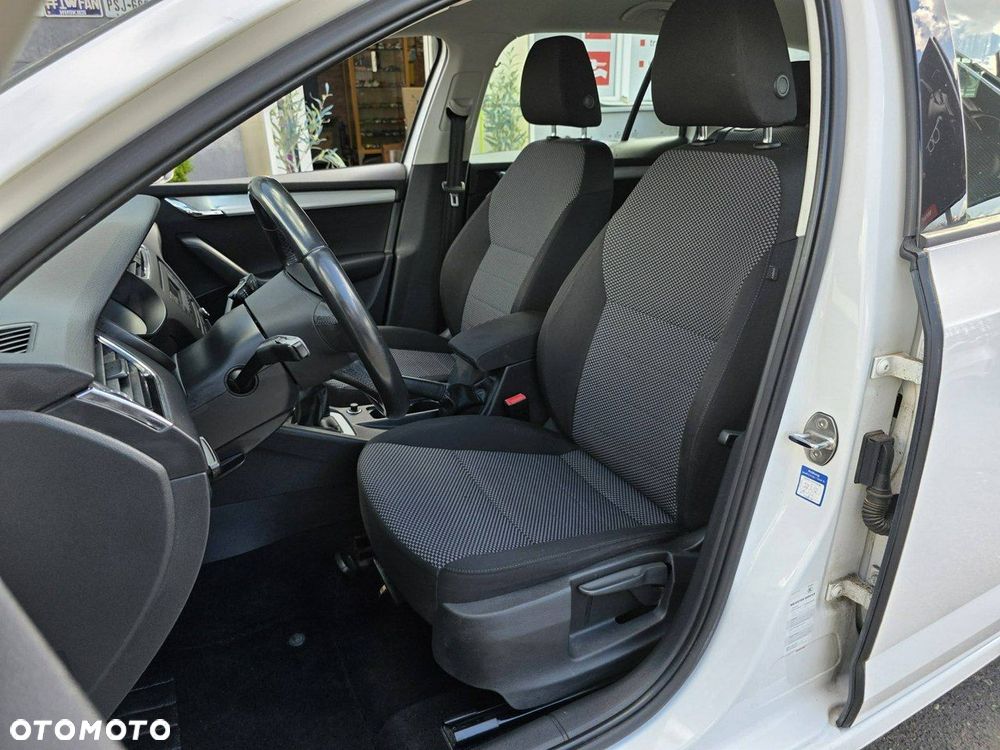 Skoda Octavia 1.6 TDI DPF Fun - 6